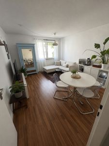 2-Zimmer-Wohnung 2 Minuten vom Merianplatz entfernt