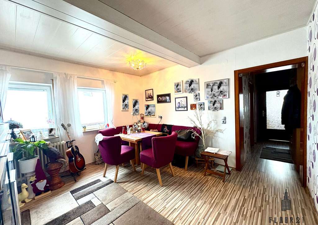 Immobilie in Alzenau - Schönes Zweifamilienhaus mit Entwicklungspotenzial in Alzenau-Hörstein - Bild 4