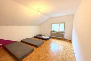 Zweifamilienhaus in ruhiger Lage mit Bergblick und Sonnenterrasse – Die vollständige Adresse der Immobilie erhältst du vom Anbieter., 79692 Tegernau – Vorschaubild 8