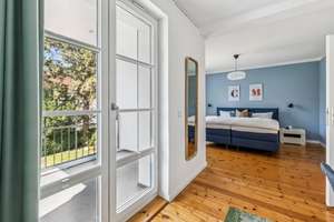 Design trifft Altbau-Charme: 
Exklusive Villa mit Galerie & Kamin in Lichterfelde – Die vollständige Adresse der Immobilie erhältst du vom Anbieter., 12209 Lichterfelde, Berlin – Vorschaubild 14