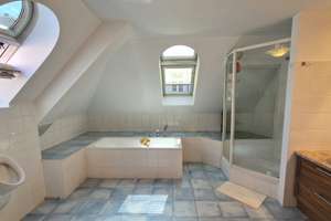 Top Lage: Exklusive Sky-Wohnung auf 2 Etagen – Liebigstraße 1, 86153 Rechts der Wertach, Augsburg – Vorschaubild 4