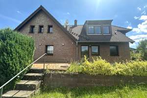 Schickes Ein-/Zweifamilienhaus in wunderbarer Lage von 52372 Kreuzau-Obermaubach – Die vollständige Adresse der Immobilie erhältst du vom Anbieter., 52372 Kreuzau – Vorschaubild 12