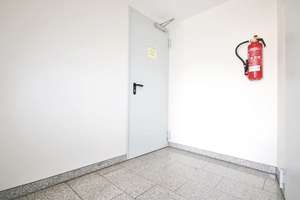 "Ein Ort der Ruhe, Eleganz und Lebensqualität"
Exklusives Wohnen mit privatem Gartenensemble und üb – Die vollständige Adresse der Immobilie erhältst du vom Anbieter., 94032 Passau, Passau – Vorschaubild 25
