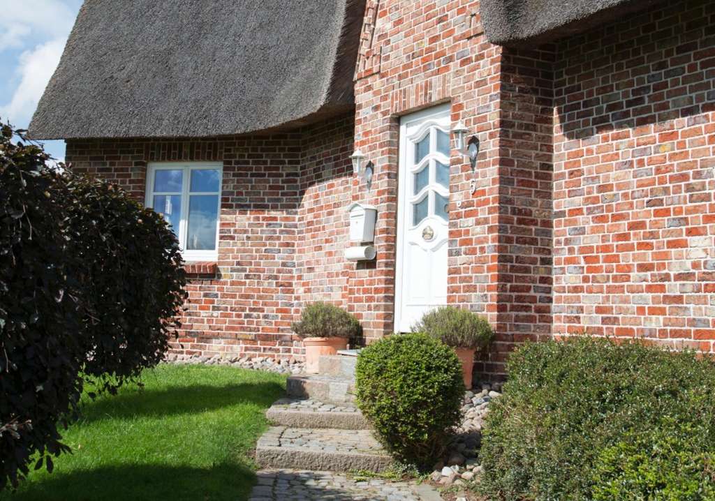 Immobilie in Glückstadt - Reetgedecktes Warfthaus mit Elbblick in traumhafter Lage - Bild 4