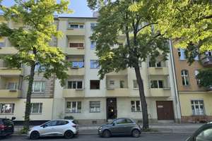 BEZUGSFREI! Attraktive 3-Zimmer-Wohnung mit Westbalkon und Blick in den Wartburgpark – Gothaer Straße 17, 10823 Schöneberg, Berlin – Vorschaubild 2