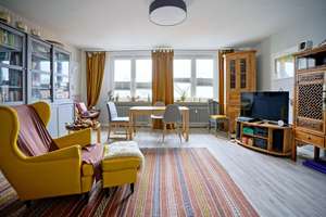Sofort verfügbar: Helle, gepflegte Eigentumswohnung mit Balkon und Stellplatz im Herzen von Neustadt – Die vollständige Adresse der Immobilie erhältst du vom Anbieter., 31535 Neustadt am Rübenberge – Vorschaubild 1