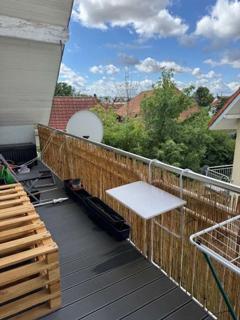 Immobilie in Nesse-Apfelstädt - 4 Zimmer-Maisonette-Wohnung mit Südbalkon und TG-Stellplatz - Bild 0