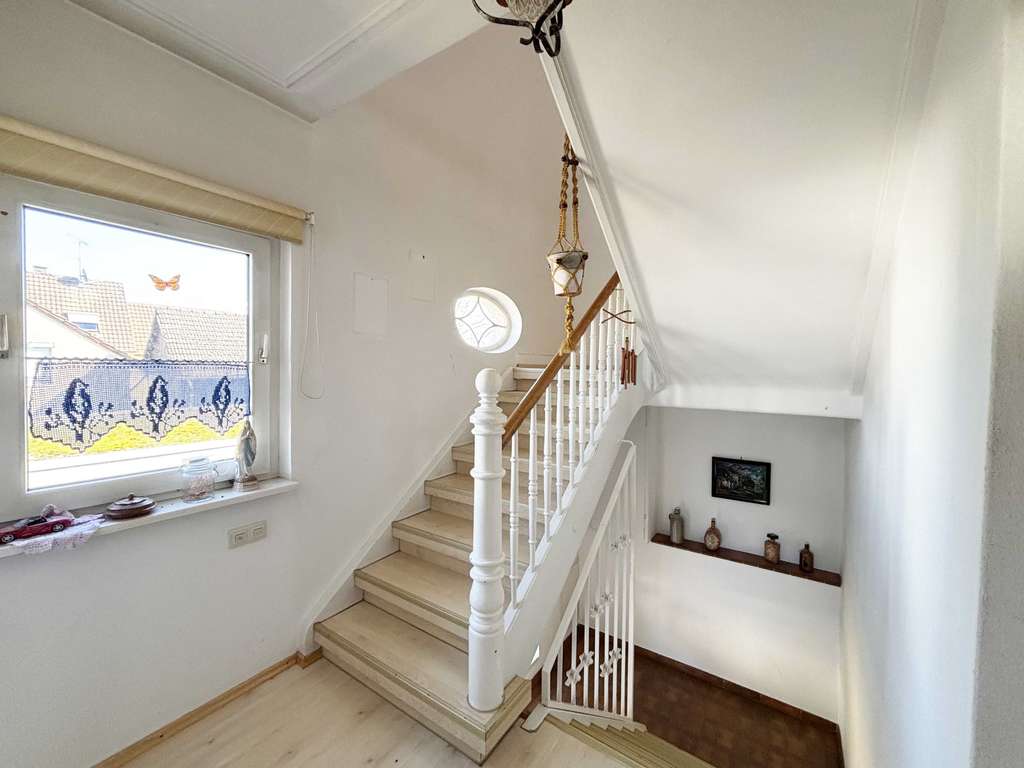 Immobilie in Oedheim - ... wo Wohngrundstücke noch groß und preiswert sind! - Bild 2