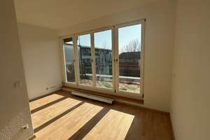 Reihenmittelhaus mit Gartenanteil, für max. 5 Personen, mit eigenem festen Einkommen – Erna-Sack-Str. 30, 13591 Staaken, Berlin – Vorschaubild 12