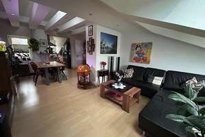 Helle 2-Zimmer Dachgeschosswohnung in Augsburg-Hochfeld