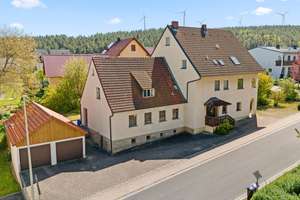 Raumwunder! Großzügiges Zweifamilienhaus mit Garten, Werkstatt und Doppelgarage in ruhiger Lage – Die vollständige Adresse der Immobilie erhältst du vom Anbieter., 95473 Creußen – Vorschaubild 7