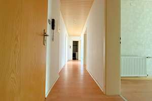 "Von BAIMEX" 4-Zimmer-Wohnung mit Aussicht und zentraler Lage in Wuppertal-Barmen – Die vollständige Adresse der Immobilie erhältst du vom Anbieter., 42283 Barmen, Wuppertal – Vorschaubild 7