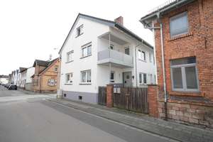 Zweifamilienhaus mit Gewerbe (Schreinerei) in Schaafheim – Die vollständige Adresse der Immobilie erhältst du vom Anbieter., 64850 Schaafheim – Vorschaubild 2