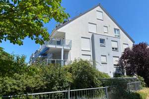 Helle und großzügige 4-Zimmer-Wohnung mit sehr guter Anbindung in Frankfurt-Enkheim