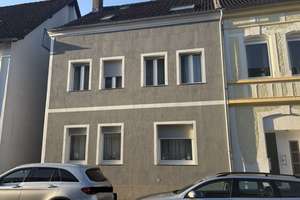 Platzwunder mit Garten in zentraler Lage! – Die vollständige Adresse der Immobilie erhältst du vom Anbieter., 32825 Blomberg – Vorschaubild 1