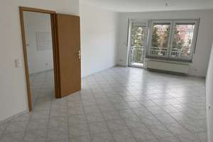 Großzügige 4-Zimmer-Wohnung mit Balkon und zwei Bädern in Mannheim-Wohlgelegen