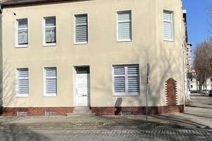 Mehrfamilienhaus in zentraler Lage
 – Die vollständige Adresse der Immobilie erhältst du vom Anbieter., 6406 Bernburg (Saale) – Vorschaubild 1