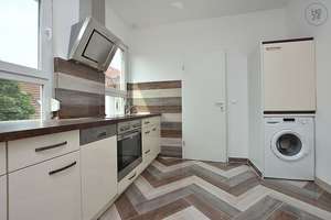 Schön möblierte Wohnung in Stuttgart Zuffenhausen – Die vollständige Adresse der Immobilie erhältst du vom Anbieter., 70435 Zuffenhausen-Hohenstein, Stuttgart – Vorschaubild 1