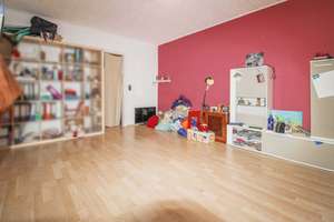 Wohnhaus mit integrierter Werkhalle +  schöner Außenbereich + viele Parkplätze – Die vollständige Adresse der Immobilie erhältst du vom Anbieter., 72406 Bisingen – Vorschaubild 20