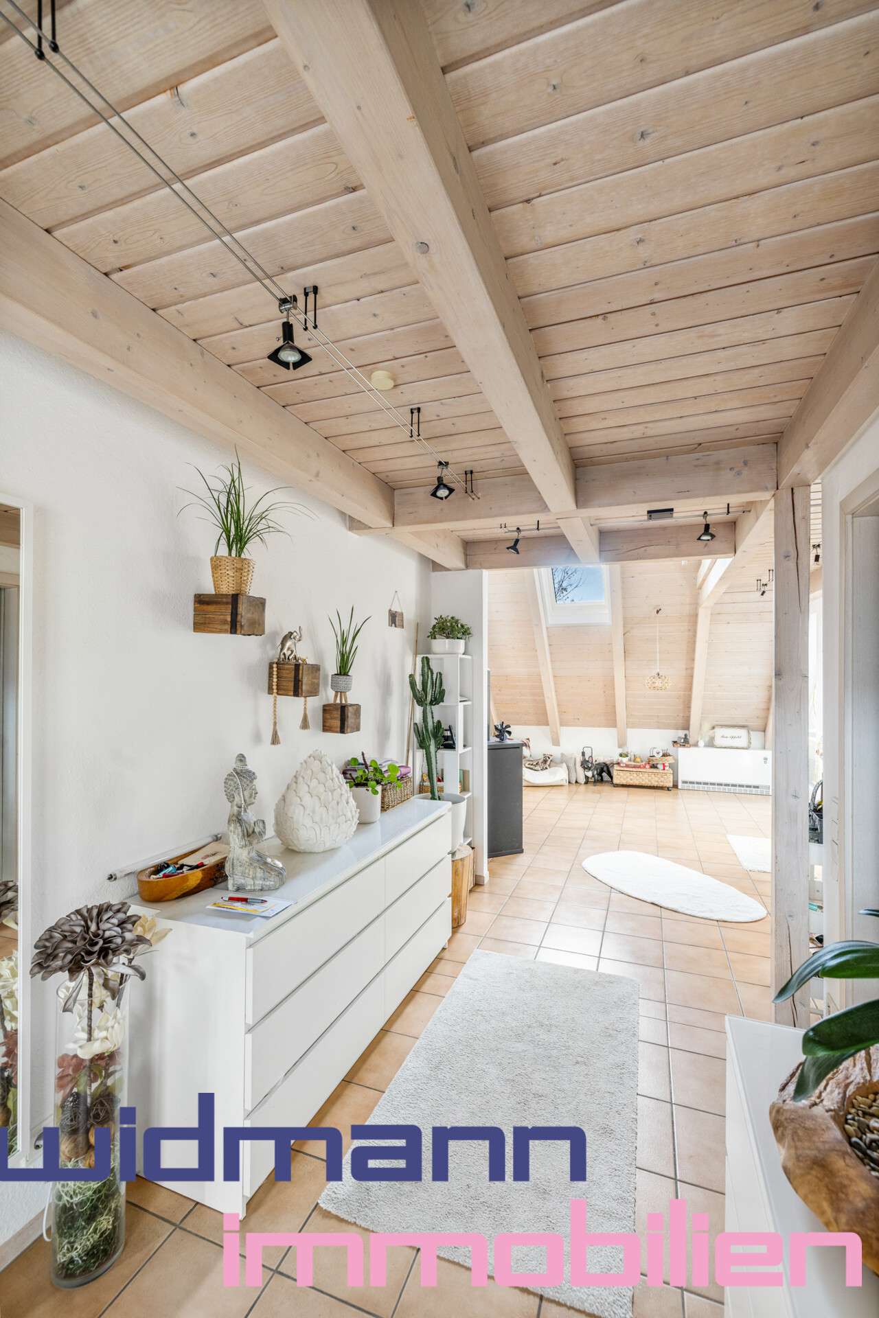 Immobilie in Schönaich - Wohnen wie im eigenen Haus – charmante Maisonettewohnung im Herzen von Schönaich - Bild 12