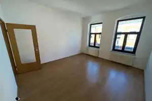 Property thumbnail 11