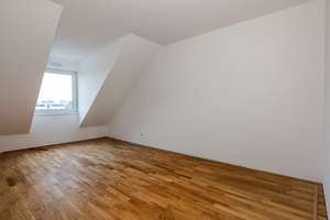 5-ZW Penthouse Charakter, gr. Dachterrasse, Parkett, Aufzug, Einbauküche - ERSTBEZUG – Robert-Funari-Straße 26, 68309 Käfertal, Mannheim – Vorschaubild 5
