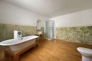 Lichtdurchflutete Maisonettewohnung im Herzen von Aachen. 2,5-Zimmerwohnung Nähe des Elisenbrunnens. – Die vollständige Adresse der Immobilie erhältst du vom Anbieter., 52062 Kaiserplatz, Aachen – Vorschaubild 6