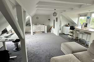 Charmante Dachgeschosswohnung in Aasee-Lage – 48149 Schloss, Münster – Vorschaubild 2