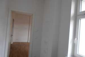 Tolle 3-Raum-Wohnung mit Balkon, Weitblick + Fahrstuhl in Buckau! – Bahnikstr. 6, 39104 Magdeburg – Vorschaubild 4