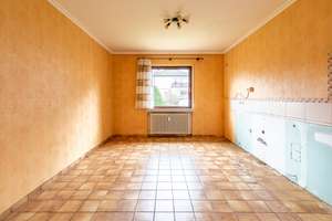 Großzügiges Einfamilienhaus mit Einliegerwohnung und Entwicklungspotenzial in naturnaher Lage – Die vollständige Adresse der Immobilie erhältst du vom Anbieter., 54317 Gusterath – Vorschaubild 8