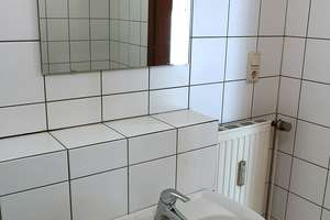 Schöne 2-Zimmer-Wohnung mit kleinem Balkon am Rande des Dreikönigenviertels – Holzheimer Weg 6, 41464 Pomona, Neuss – Vorschaubild 13