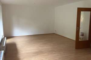 Großzügige 2-Zimmer-Souterrainwohnung mit Terrasse & Garten in Schönau – Nansenstr. 12, 9116 Schönau, Chemnitz – Vorschaubild 4
