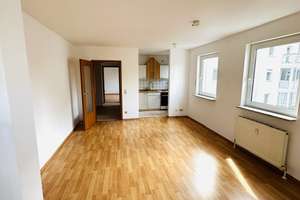 Zwei Zimmer in Fürth: Ihr neues Zuhause mit Balkon