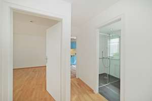2 Zimmerwohnung - Ihr Logenplatz über Rosenheim mit Alpenblick – Die vollständige Adresse der Immobilie erhältst du vom Anbieter., 83022 Ost, Rosenheim – Vorschaubild 10