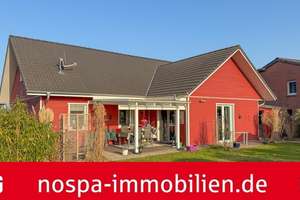 Dänisches Wohnflair trifft Effizienz! Ebenerdig bewohnbares Holzhaus mit Doppelcarport – Die vollständige Adresse der Immobilie erhältst du vom Anbieter., 24975 Hürup – Vorschaubild 1