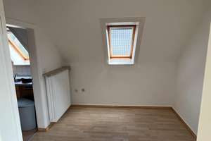 Platz für neue Ideen: 3,5-Zimmer-Wohnung in Düsseldorf-Bilk