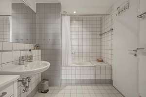Pelikanviertel | Komfortable Wohnung mit Aufzug und Tiefgaragenstellplatz – Die vollständige Adresse der Immobilie erhältst du vom Anbieter., 30177 List, Hannover – Vorschaubild 9