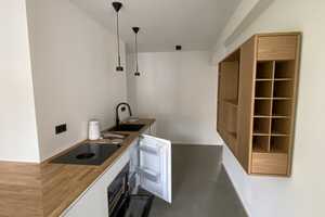 Möblierte 2er WG mit 2 Balkonen und Einbauküche: Preis pro Zimmer 825 € KM + 75 € NK Balkon, EBK – Becherstraße 6, 40476 Düsseldorf – Vorschaubild 25