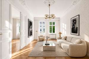 ERSTKLASSIGE 3 ZI.- STUCKWOHNUNG - in herrschaftlichem Altbau in Kiezlage nahe Lietzensee – Die vollständige Adresse der Immobilie erhältst du vom Anbieter., 14057 Charlottenburg, Berlin – Vorschaubild 2