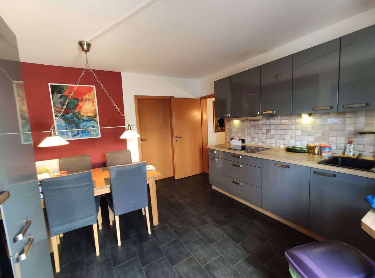 Immobilie in Radevormwald - ZFH in ruhiger Lage mit Carport und großem Grundstück - Bild 9