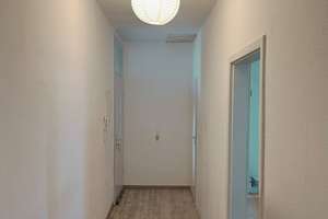 Charmante 2-Zimmer Wohnung im 2. OG in Hannover-List – Im Kreuzkampe 6, 30655 List, Hannover – Vorschaubild 4