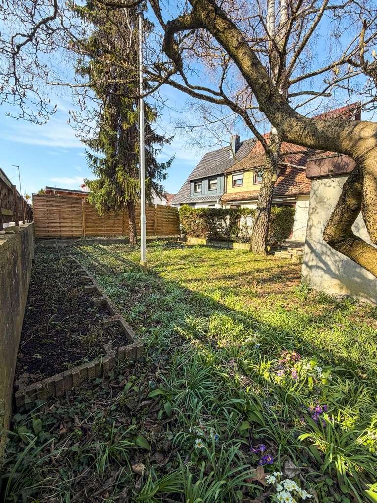 Immobilie in Eislingen/Fils - Provisionsfrei: Helle Doppelhaushälfte mit Garten, Terrasse & Balkon - große Doppelgarage inklusive - Bild 3