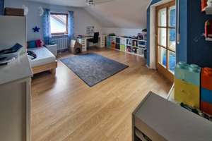 Viel Platz und Luxus für die ganze Familie! – Die vollständige Adresse der Immobilie erhältst du vom Anbieter., 84562 Mettenheim – Vorschaubild 8