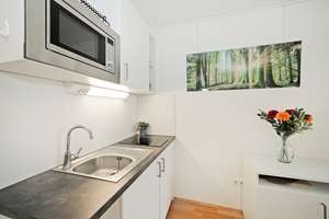 Studentenapartment in Haidhausen mit Dachterrasse, voll möbl. u. eingerichtet – Die vollständige Adresse der Immobilie erhältst du vom Anbieter., 81677 Steinhausen, München – Vorschaubild 5