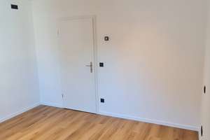 Erstbezug nach Sanierung: Smarthome, EBK & Top-Lage in der Fürther Innenstadt! – 90762 Altstadt, Innenstadt, Fürth – Vorschaubild 9
