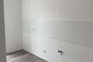 Moderne 2-Zimmer Wohnung im kernsanierten Mehrfamilienhaus – Zoppoter Straße 10, 27576 Lehe, Bremerhaven – Vorschaubild 5