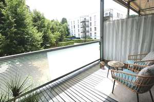 * Wunderschöne 2-Zi-Wohnung mit Balkon * Top möbliert * Nähe Marienplatz *
