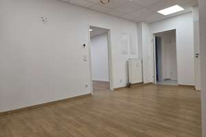 3-Zimmer-Gartenwohnung, Einbauküche, zentrale Innenstadtlage Erstbezug nach Sanierung, WG-geeignet – Höhenstraße 25, 40227 Oberbilk, Düsseldorf – Vorschaubild 6