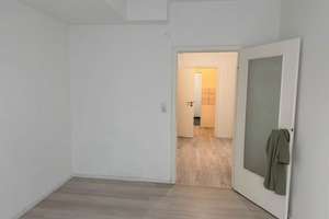 3-Zimmer-Wohnung, WG-geeignet, zentrale Lage