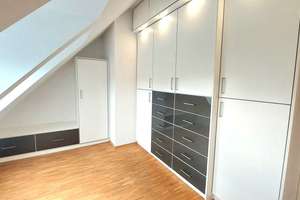 4 Zi.- Whg. 106m² - Einbauküche - Terrasse - 2 TG Stellplätze auf Wunsch – Röttgensweg  13a, 51107 Rath/Heumar, Köln – Vorschaubild 33